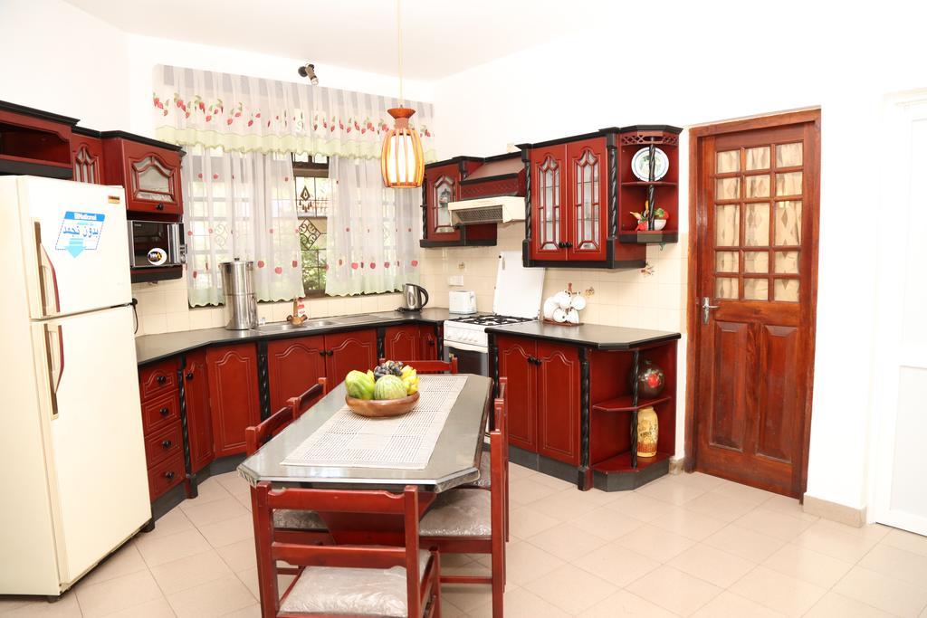 Glory Homestay แคนดี้ ภายนอก รูปภาพ